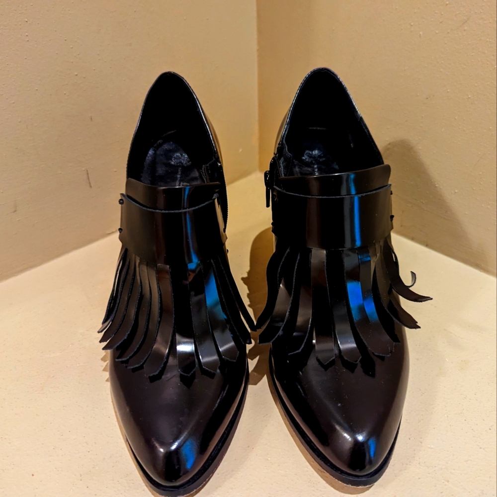 Fiorifrancesi Black Leather Loafer with Heel